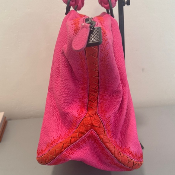 Bottega Veneta Borso Cervo Shoulder Bag - Picture 5 of 9